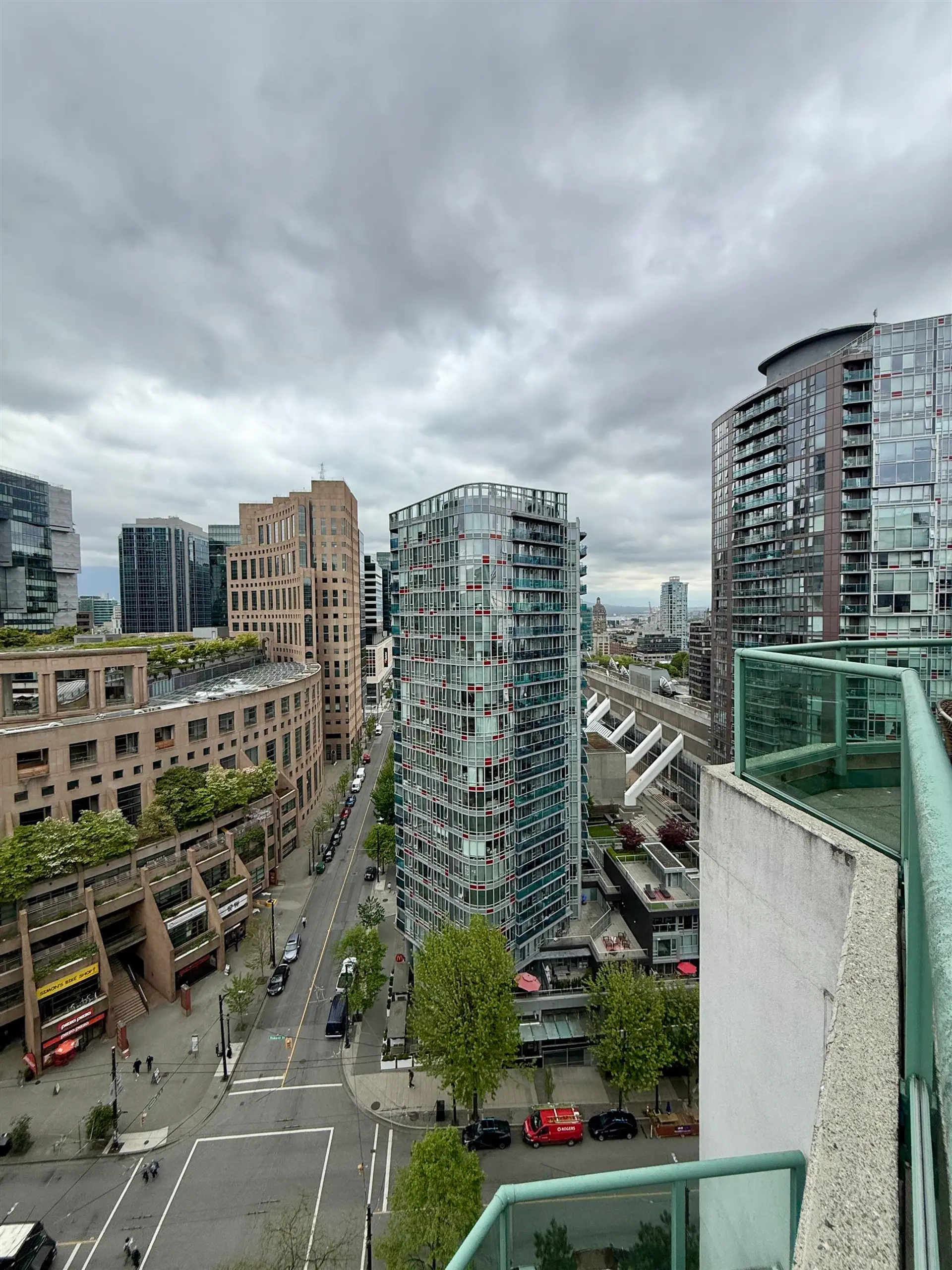 #1808 838 Hamilton Street - Image 10