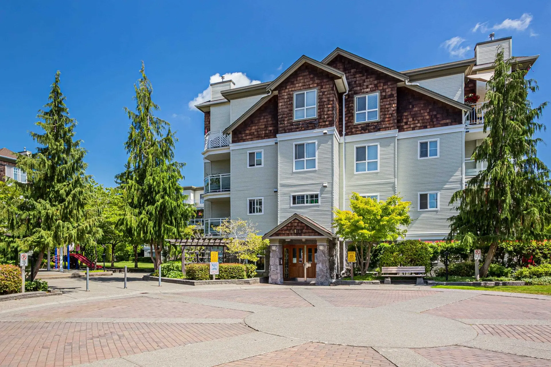 Property at #303 10186 155 Street, Surrey, BC