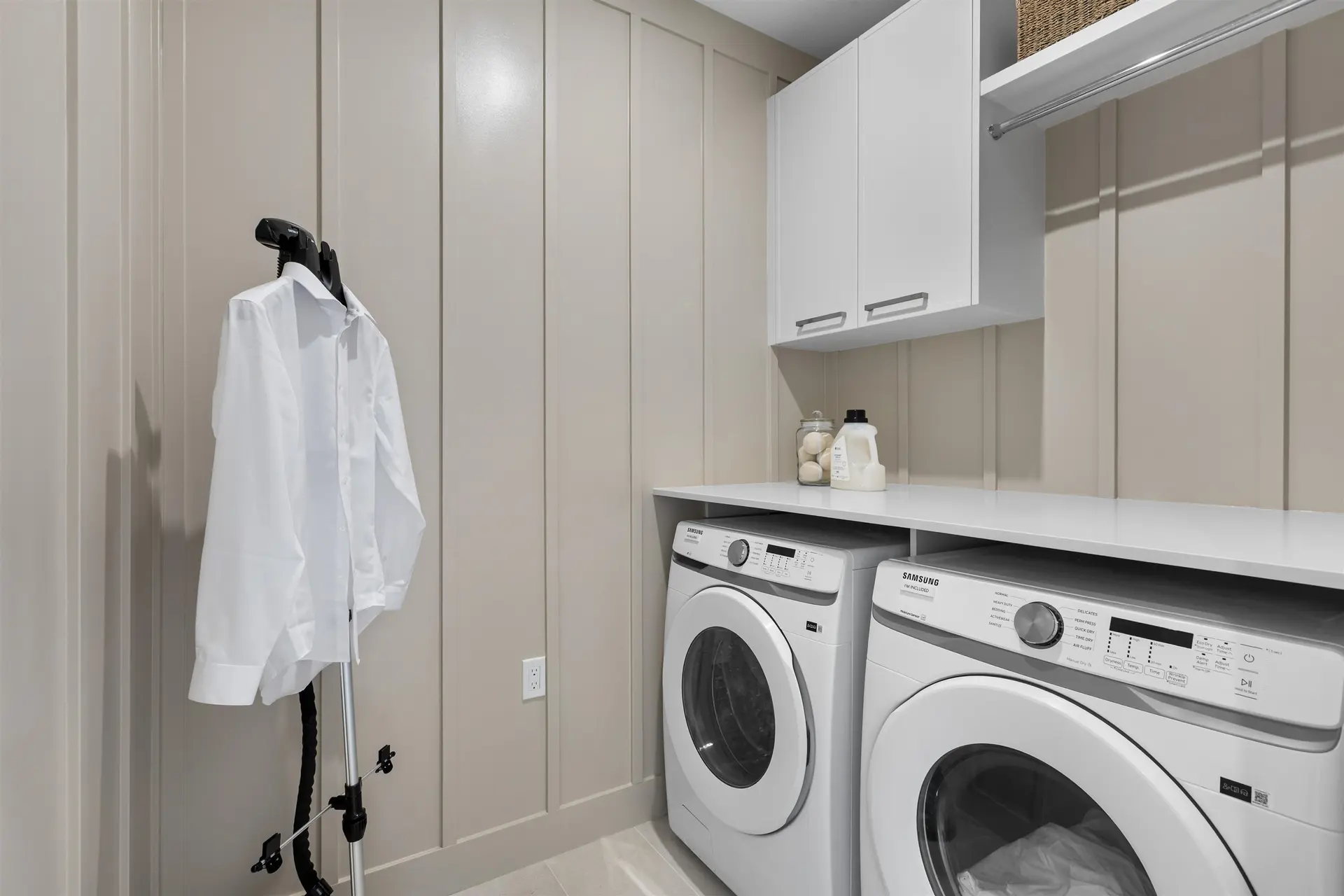 #146 3546 Monson Crescent - Image 4