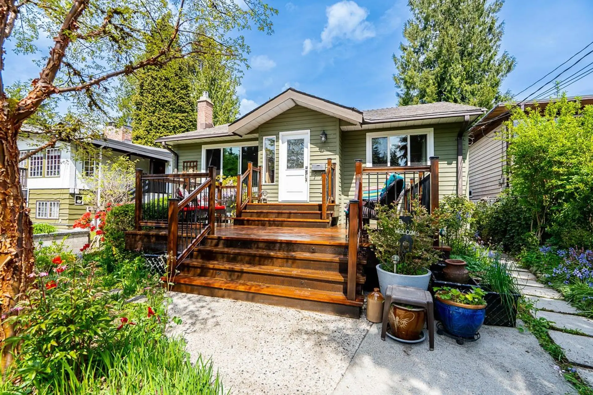 Property at 4360 Cliffmont Road, North Vancouver, BC