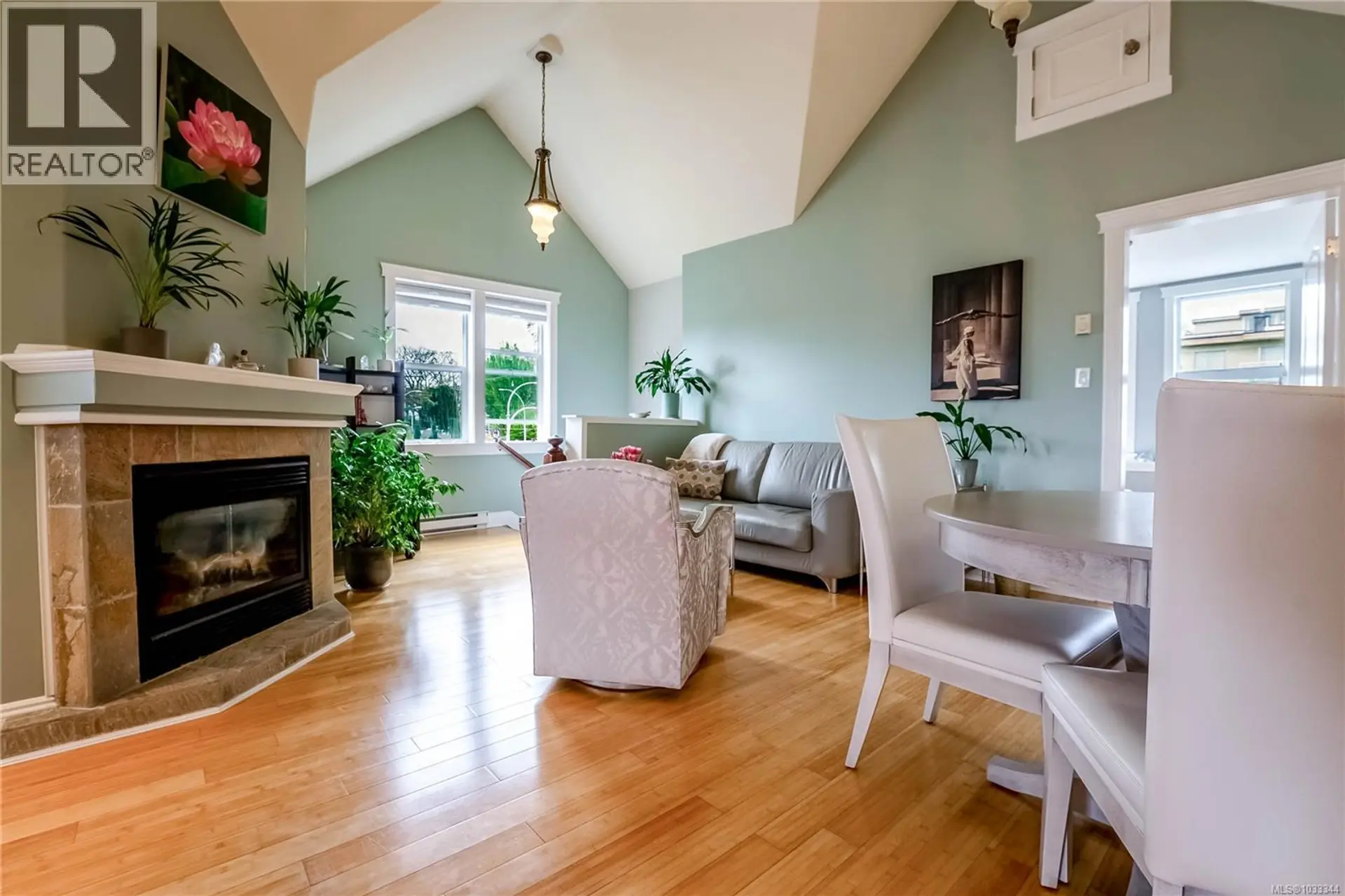 Property at #3 1376 Pandora Ave, Victoria, BC