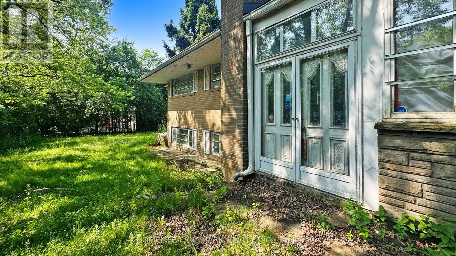 117 ARJAY CRESCENT - Image 12