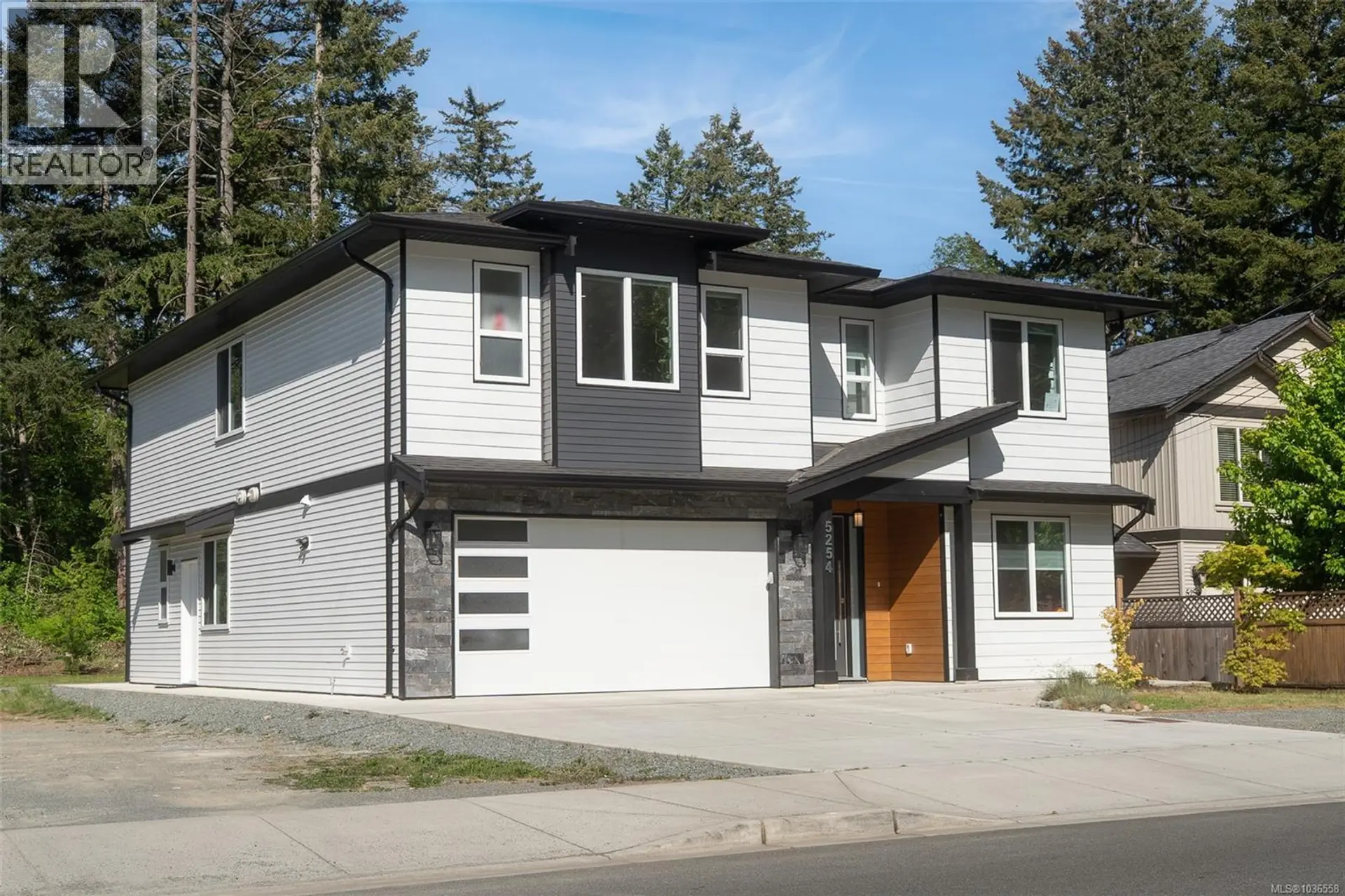 Property at 5254 Sherbourne Dr, Nanaimo, BC