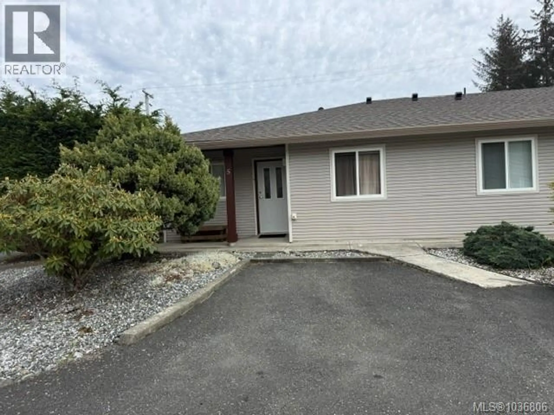 Property at #5 7300 Columbia St, Port Hardy, BC