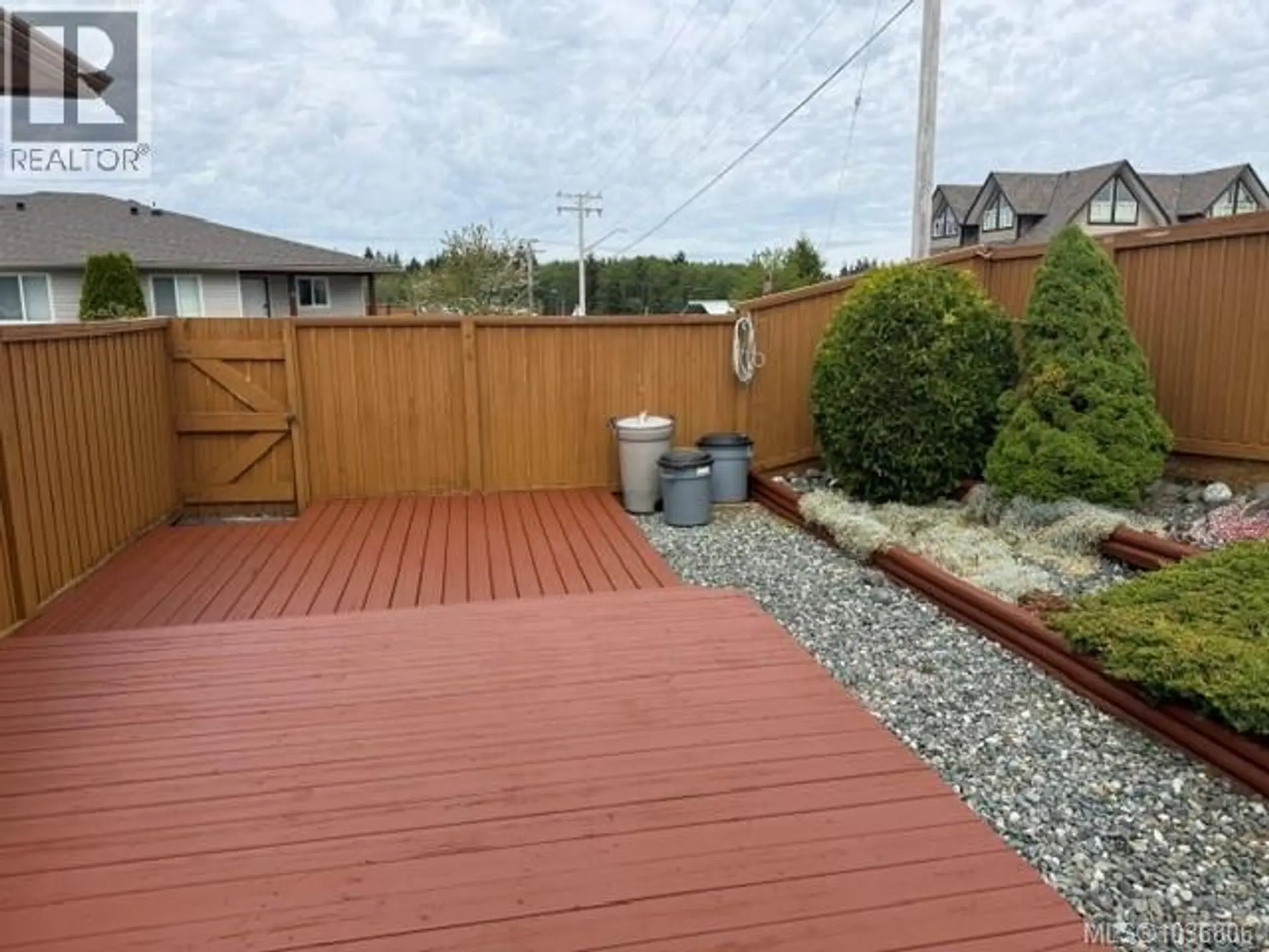 #5 7300 Columbia St - Image 4