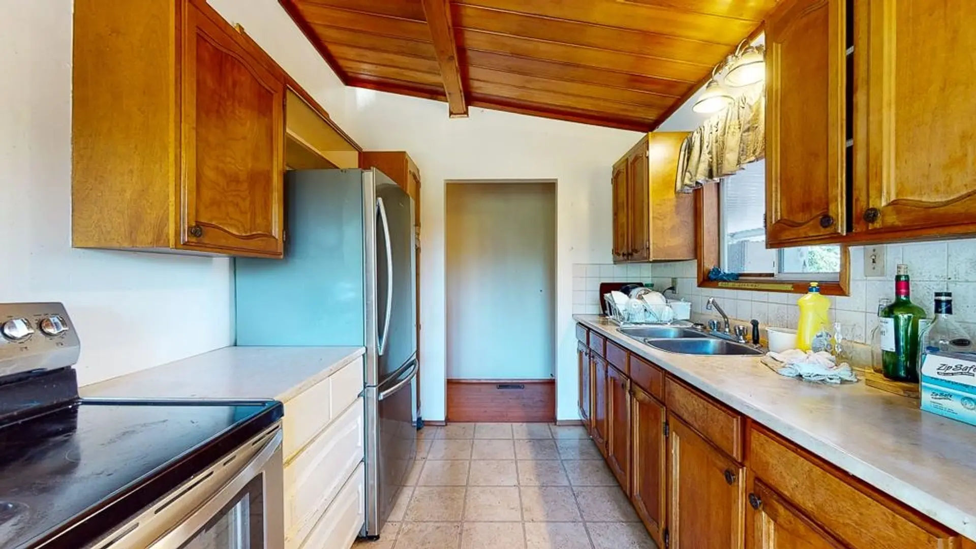 5092 Johnstone Road - Image 5
