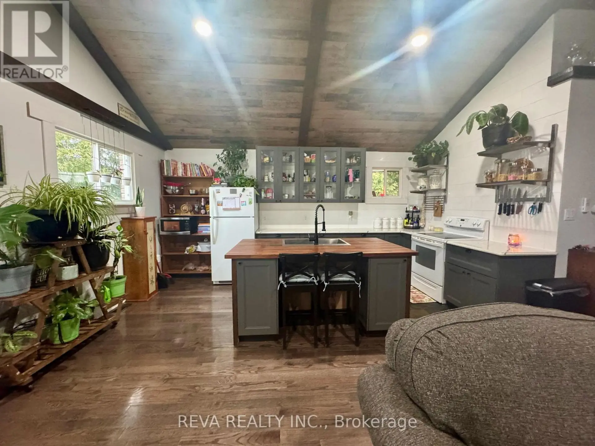 29796 HWY 62 N - Image 2