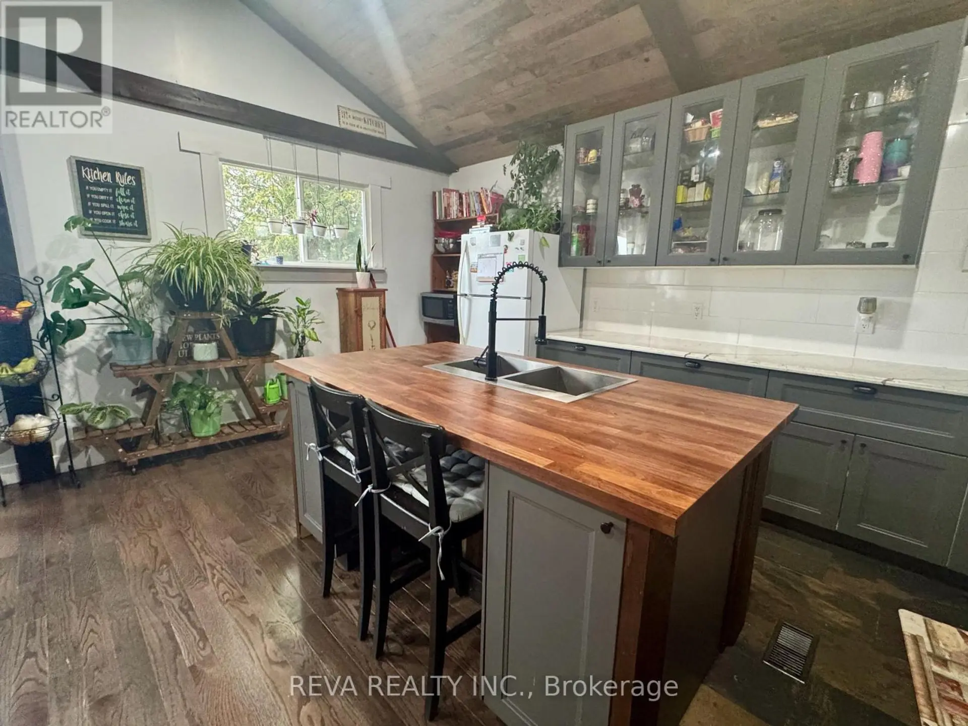 29796 HWY 62 N - Image 4