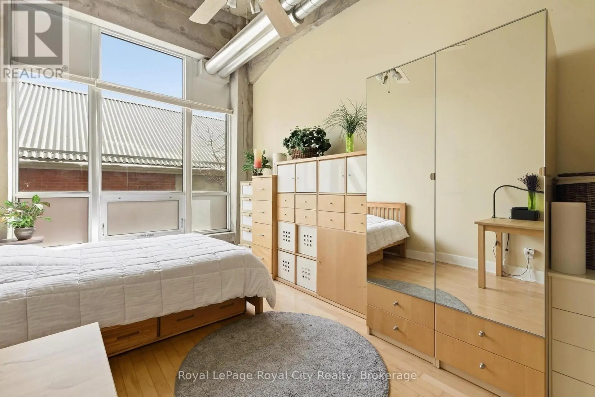 #108 26 ONTARIO STREET - Image 11