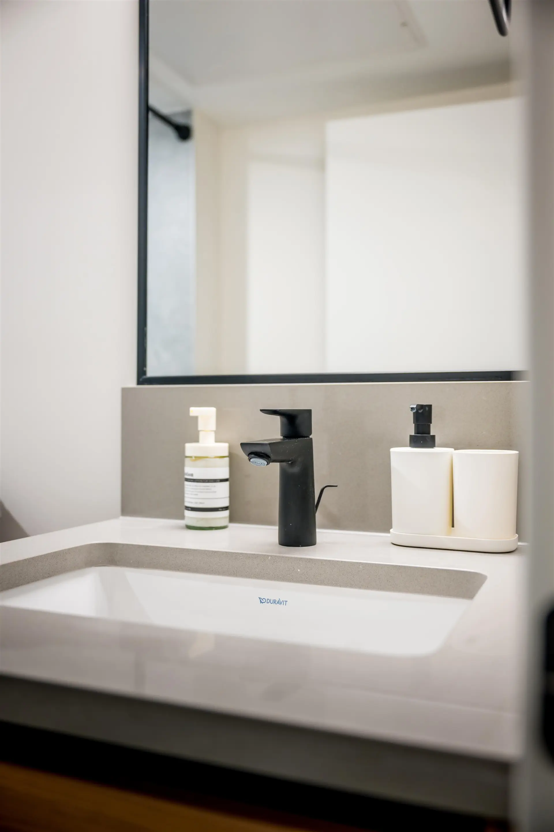 135 W 41st Avenue - Image 10