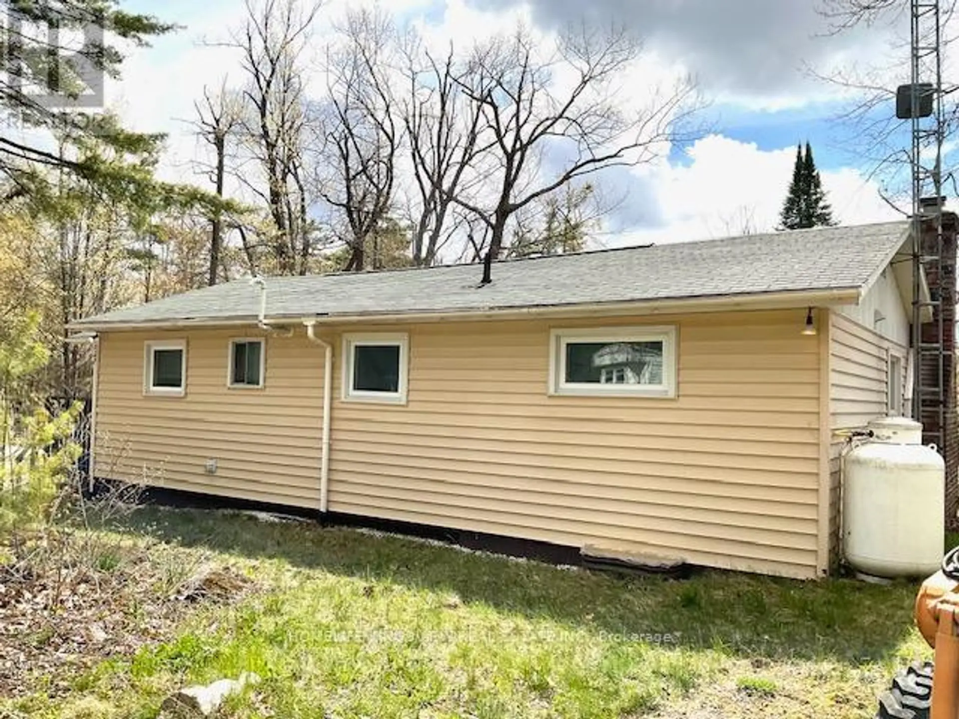 488 KENNEDY DRIVE - Image 2