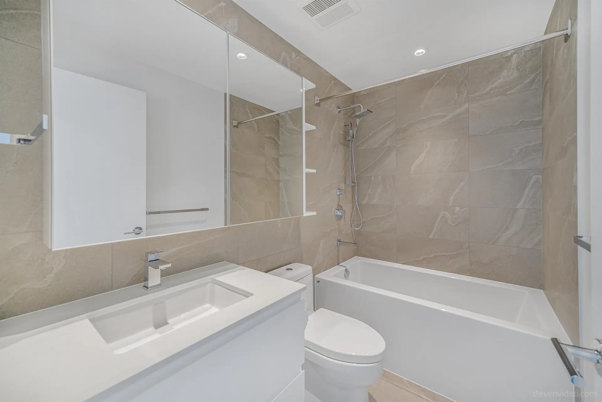 #834 6300 Minoru Boulevard - Image 5