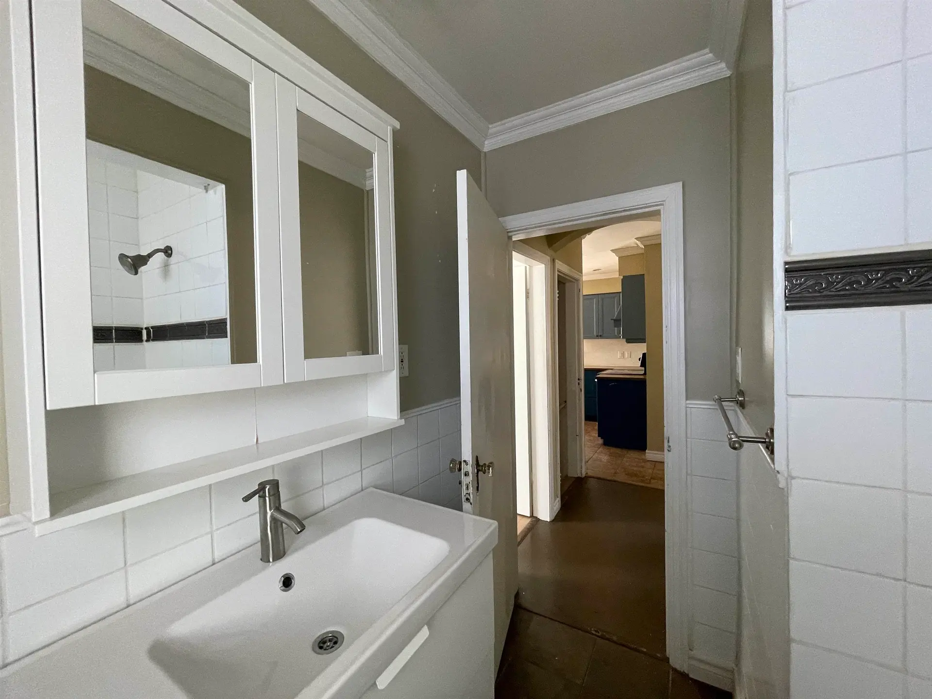 782 W 66th Avenue - Image 9