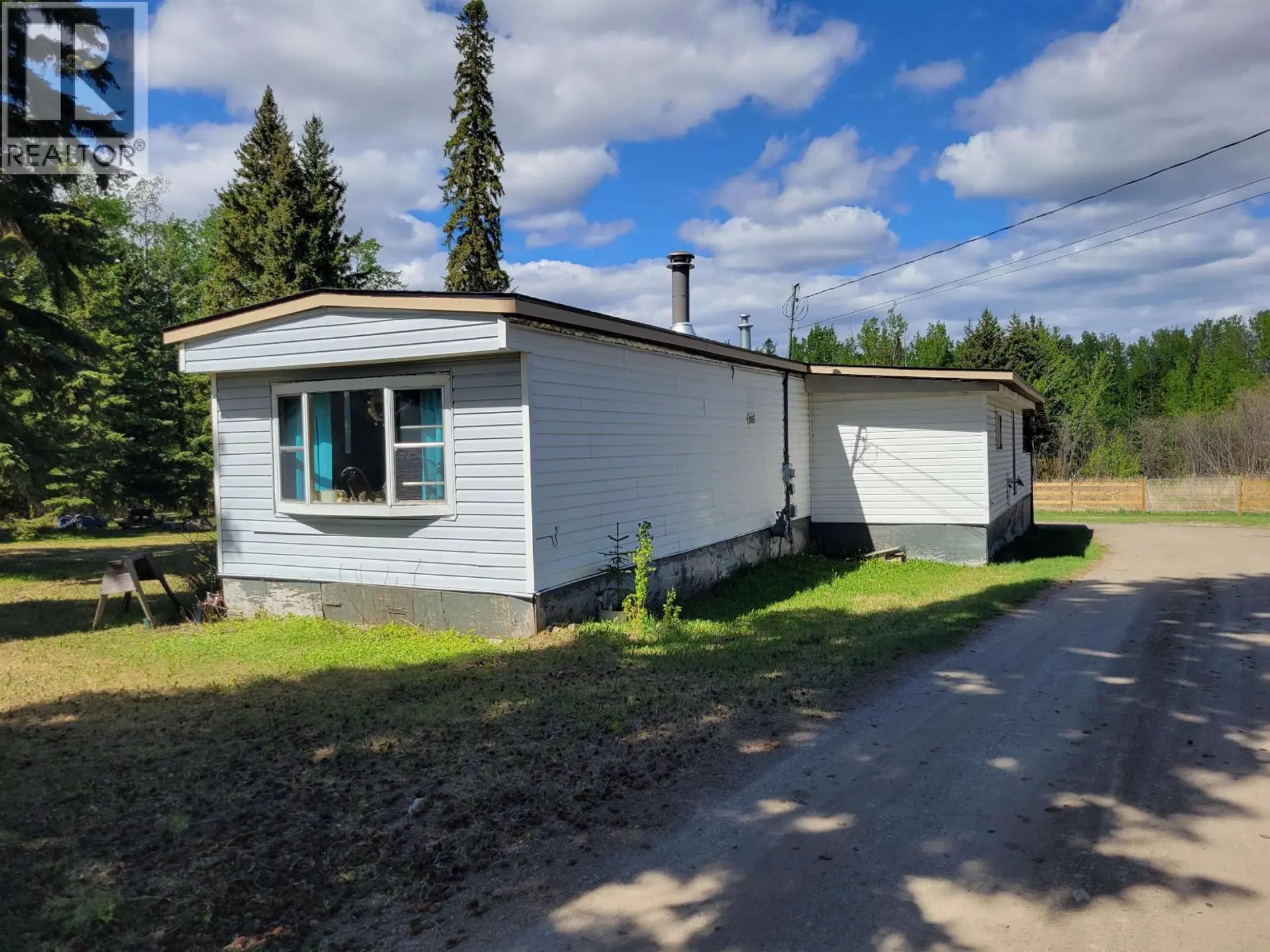 Property at 955 NECHAKO AVENUE, Vanderhoof, BC