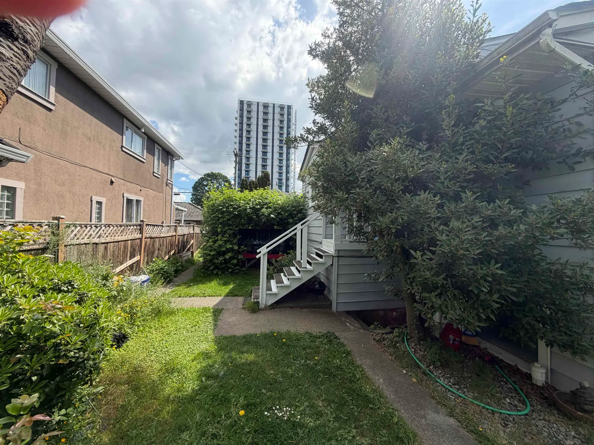 495 W 39th Avenue - Image 4