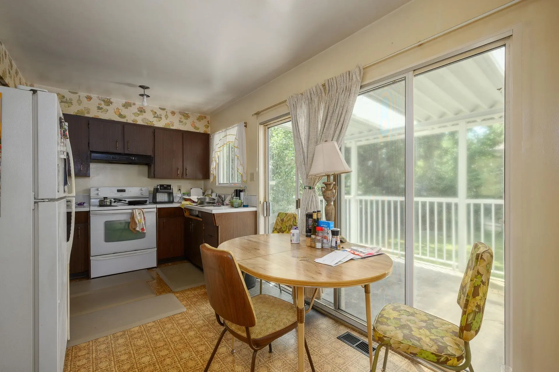 10973 144a Street - Image 12