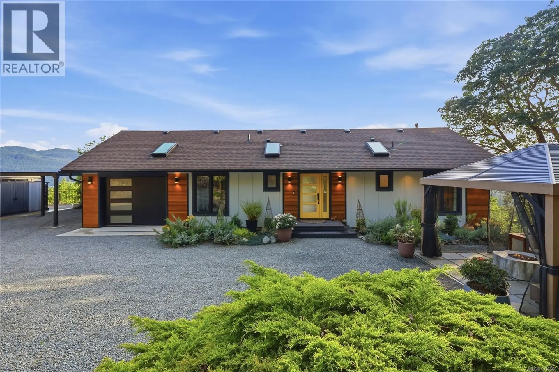 Property at 2399 Chain Way, Nanoose Bay, BC