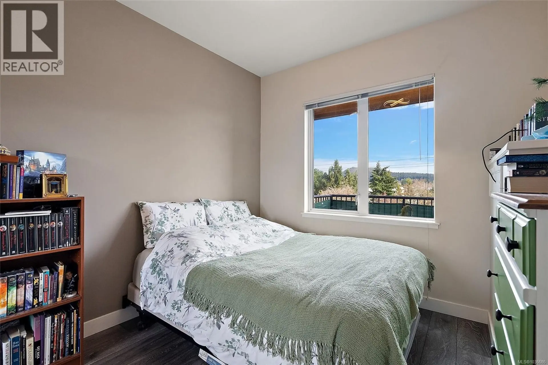 #405 4040 Borden St - Image 11
