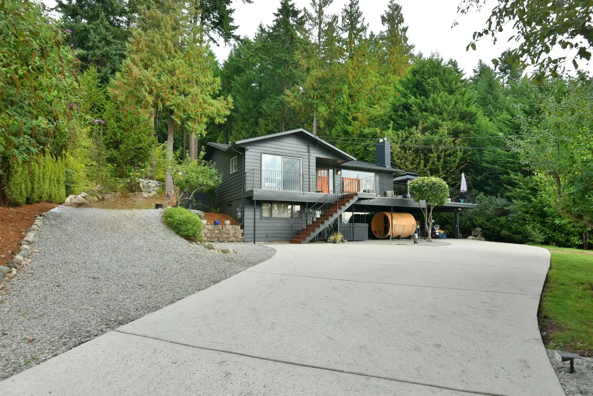 Property at 482 Elphinstone Avenue, Gibsons, BC