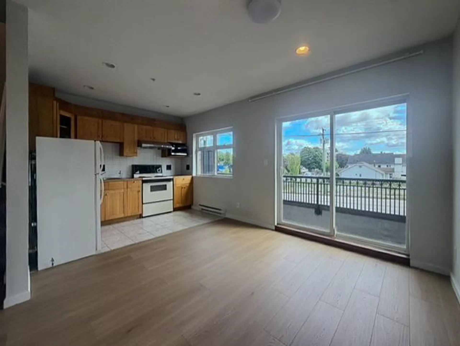 #203 2817 Clark Drive - Image 16