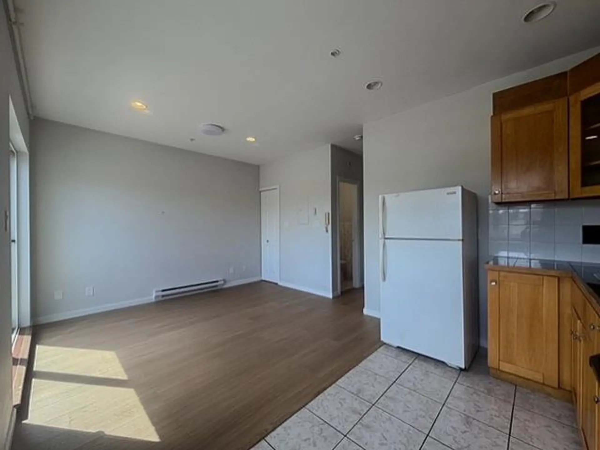 #203 2817 Clark Drive - Image 3