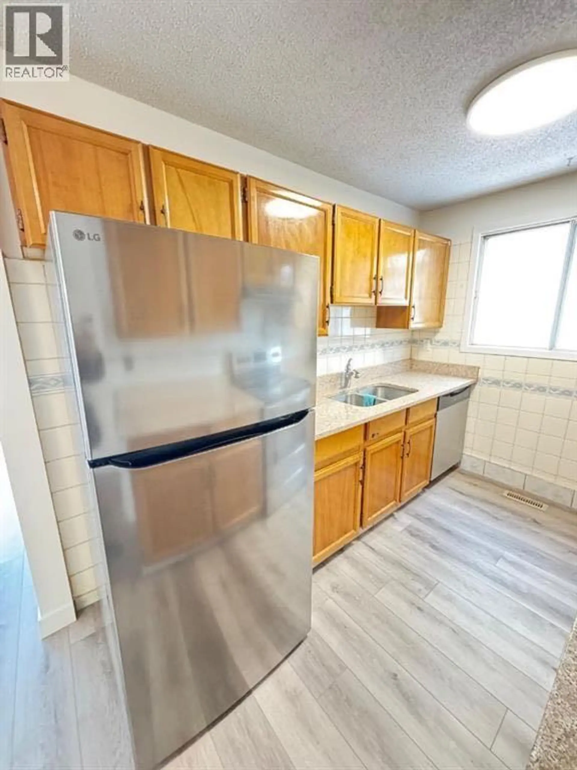 6879 Rundlehorn Drive NE - Image 5