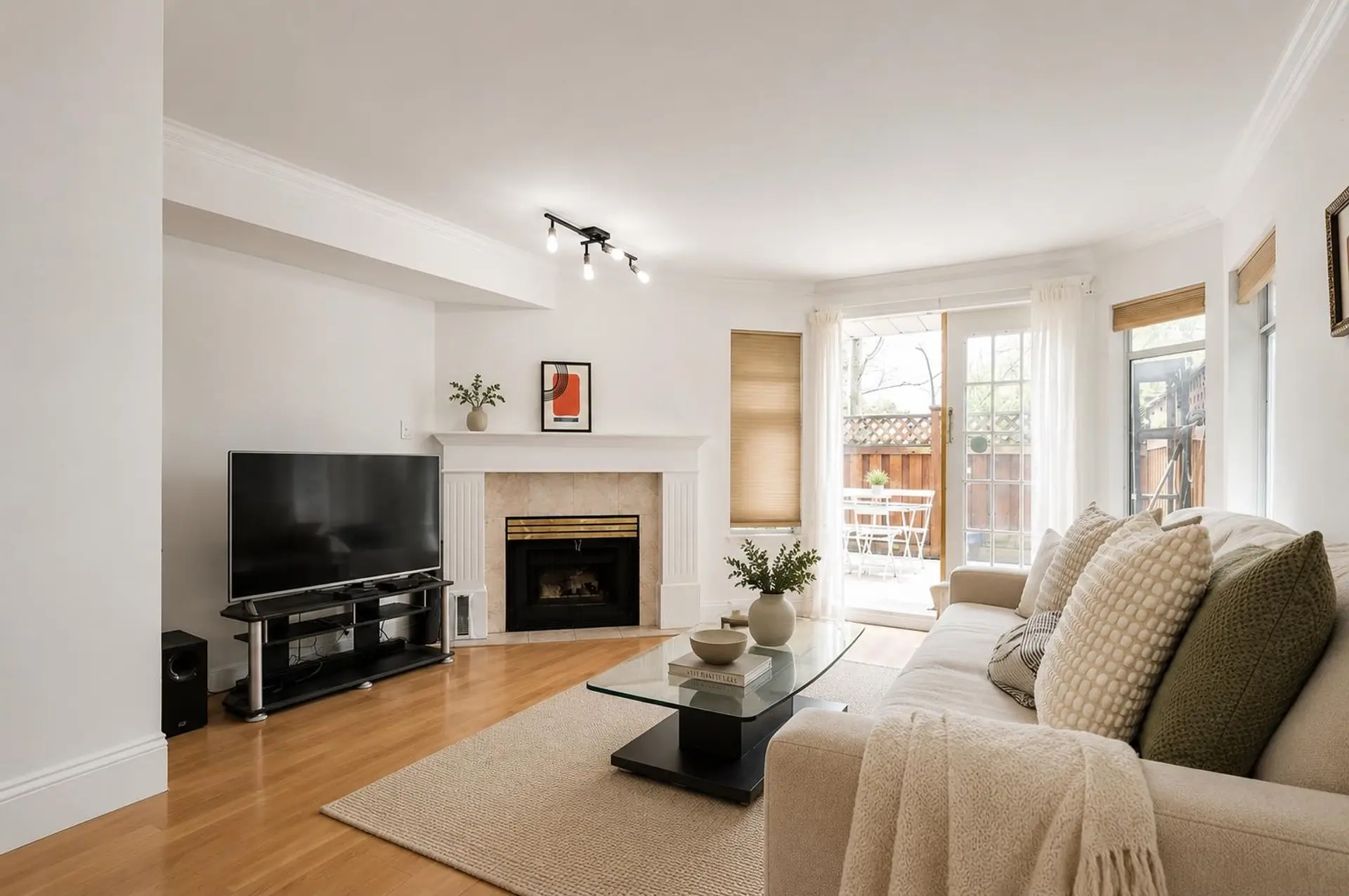 #37 7188 Edmonds Street - Image 2