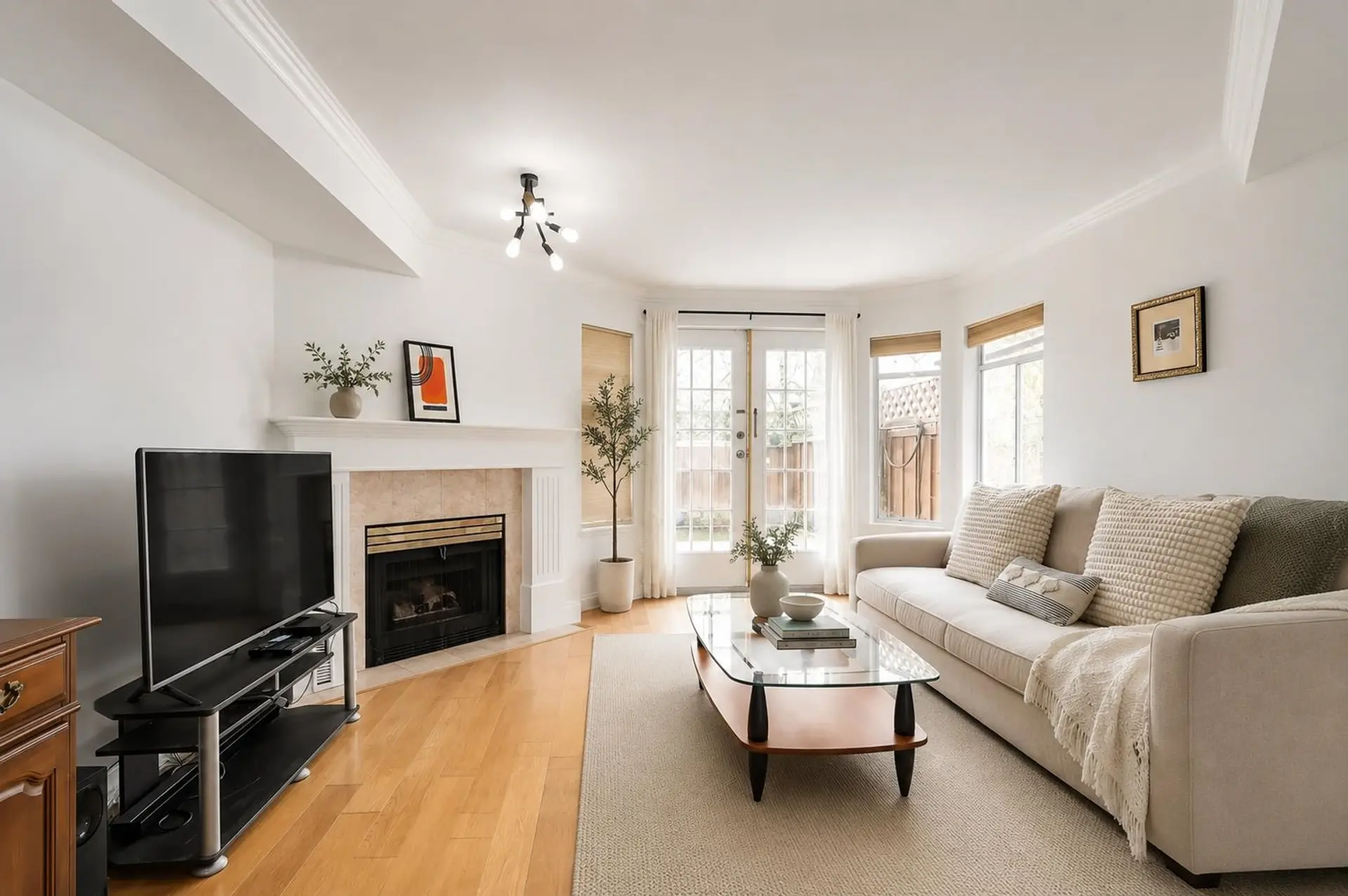 #37 7188 Edmonds Street - Image 4
