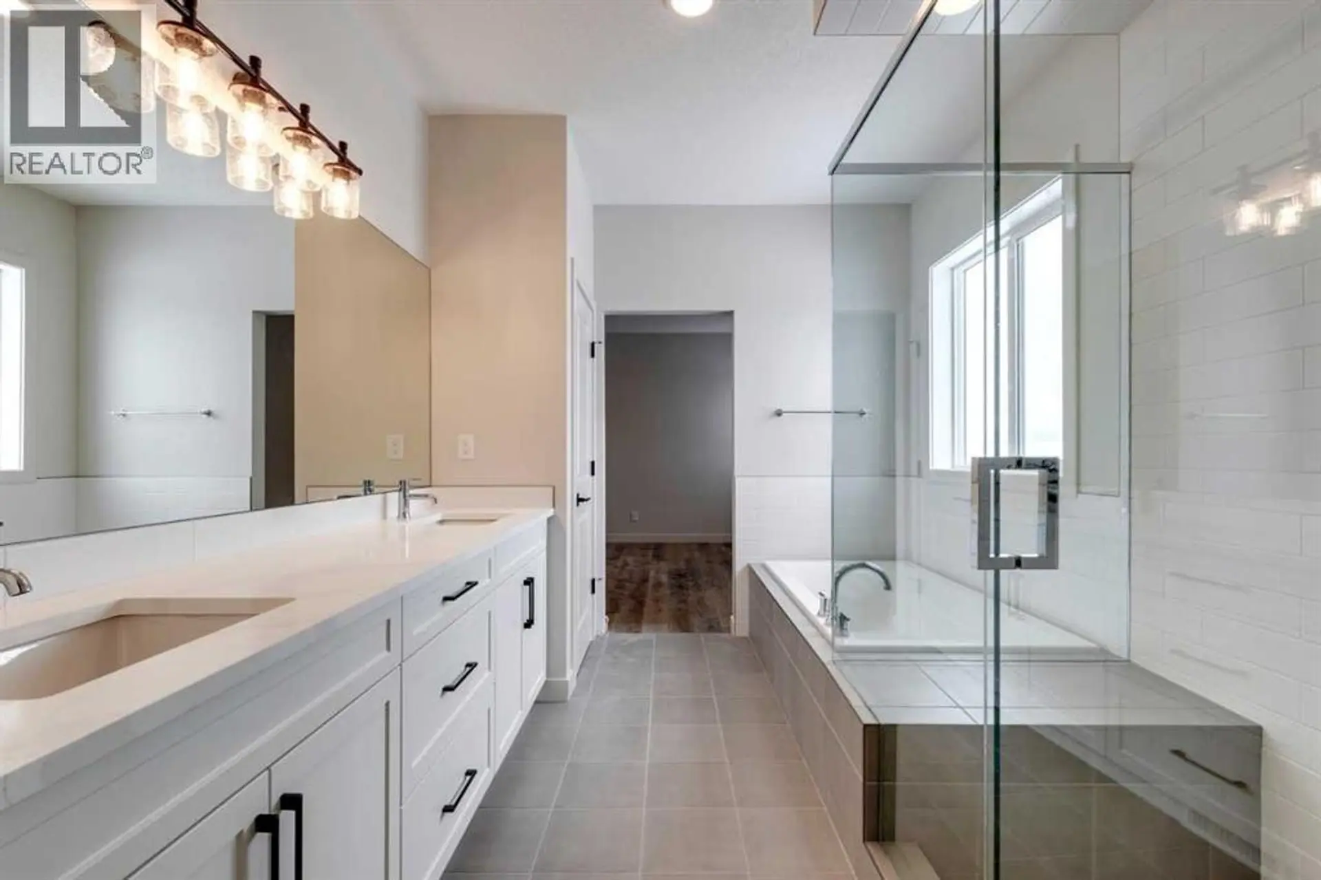 435 Rivercrest Road - Image 2