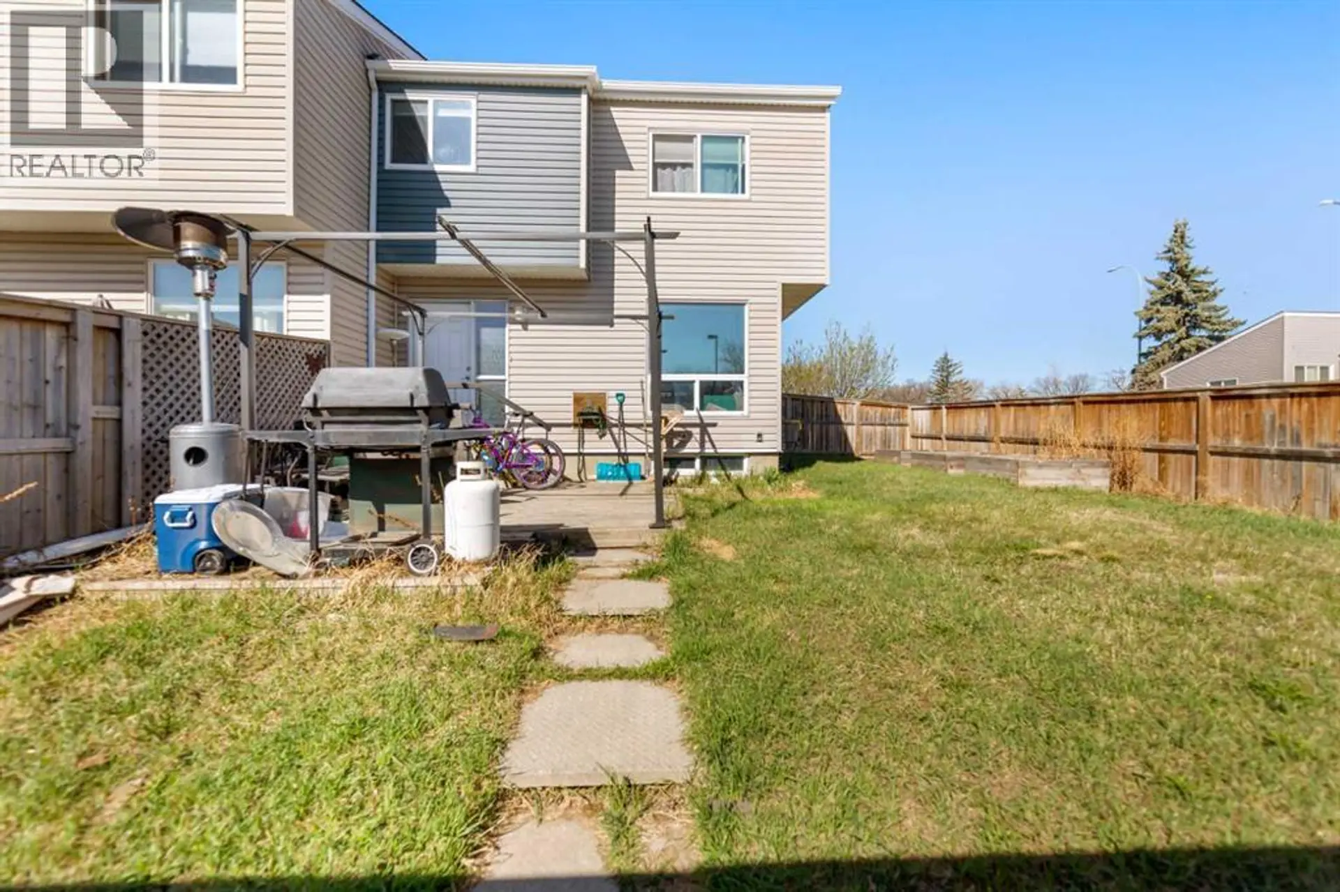#10 5425 Pensacola Crescent SE - Image 4