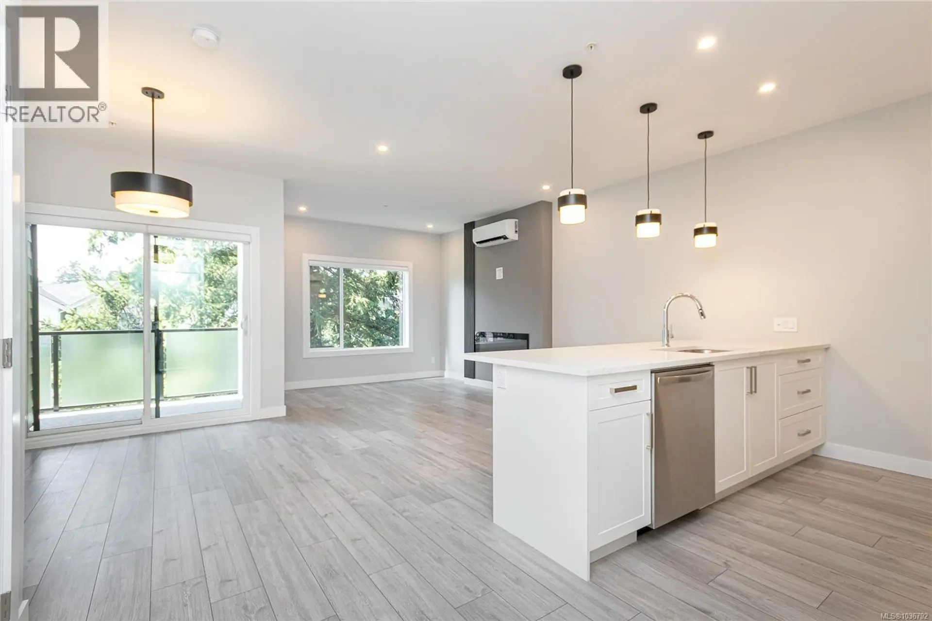 Property at #305 924 Jenkins Ave, Langford, BC