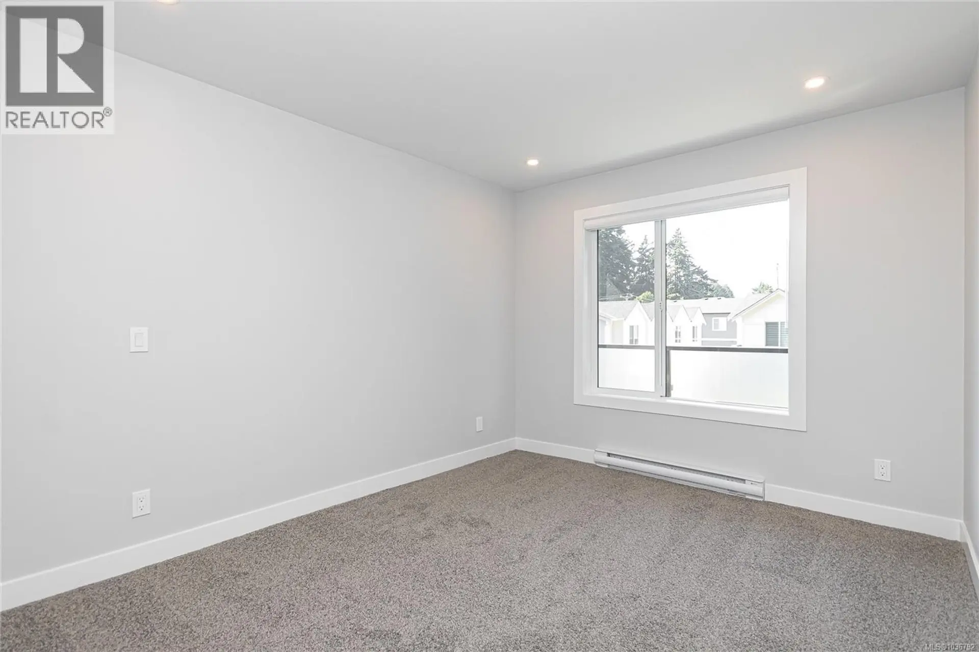 #305 924 Jenkins Ave - Image 5