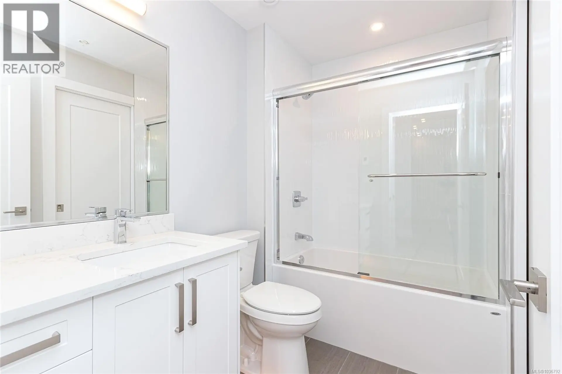 #305 924 Jenkins Ave - Image 7