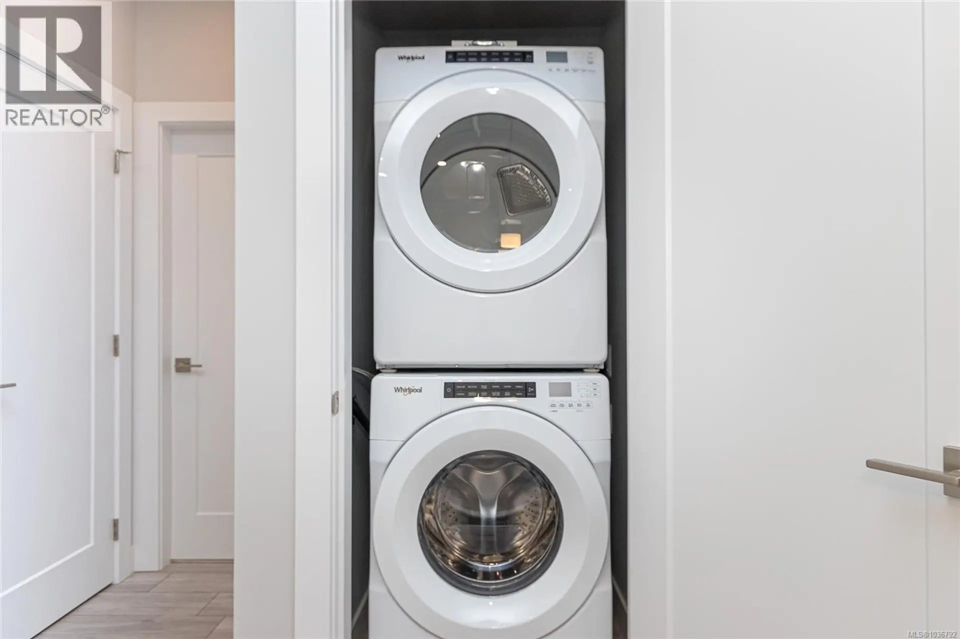 #305 924 Jenkins Ave - Image 8