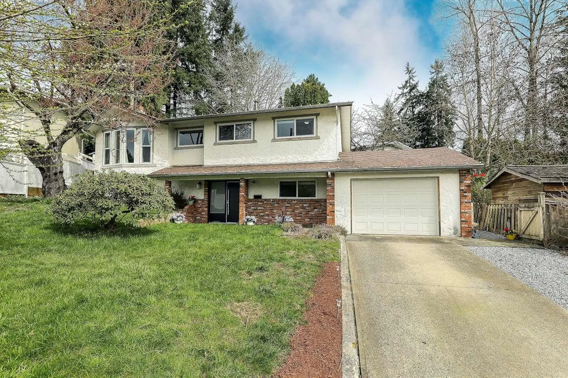 Property at 32881 Orchid Crescent, Mission, BC