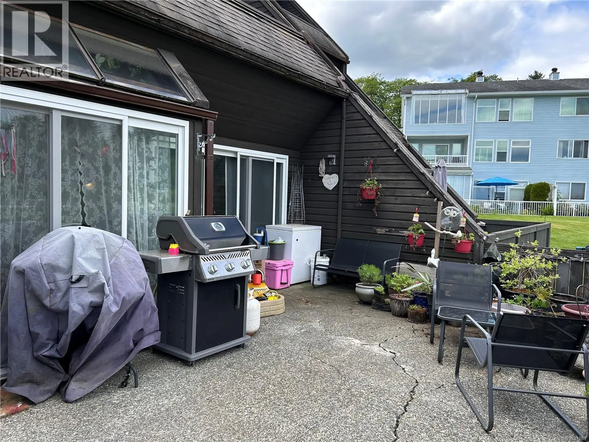 #203 2740 Island Hwy S - Image 14