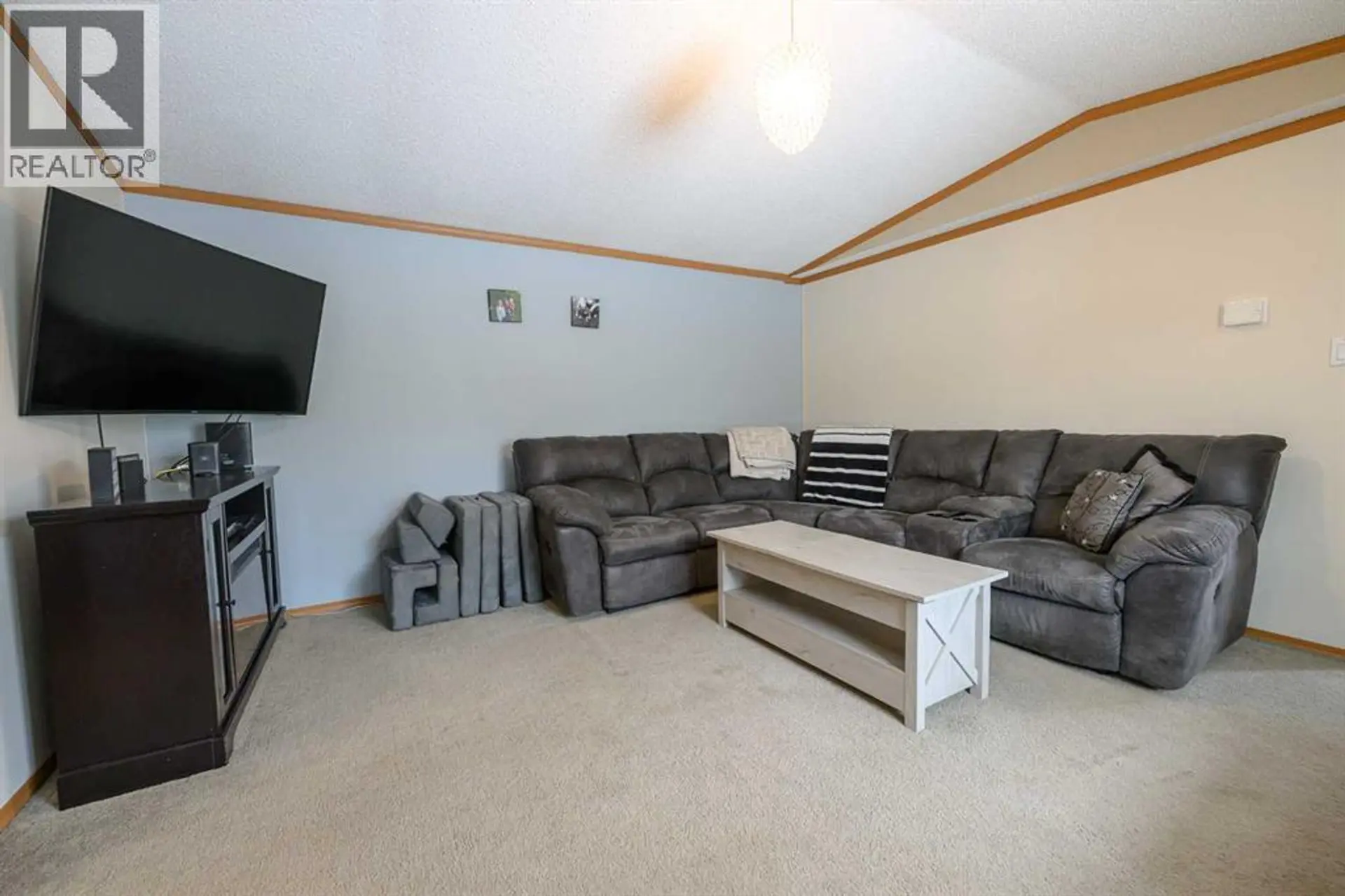 8714 88C Street - Image 3