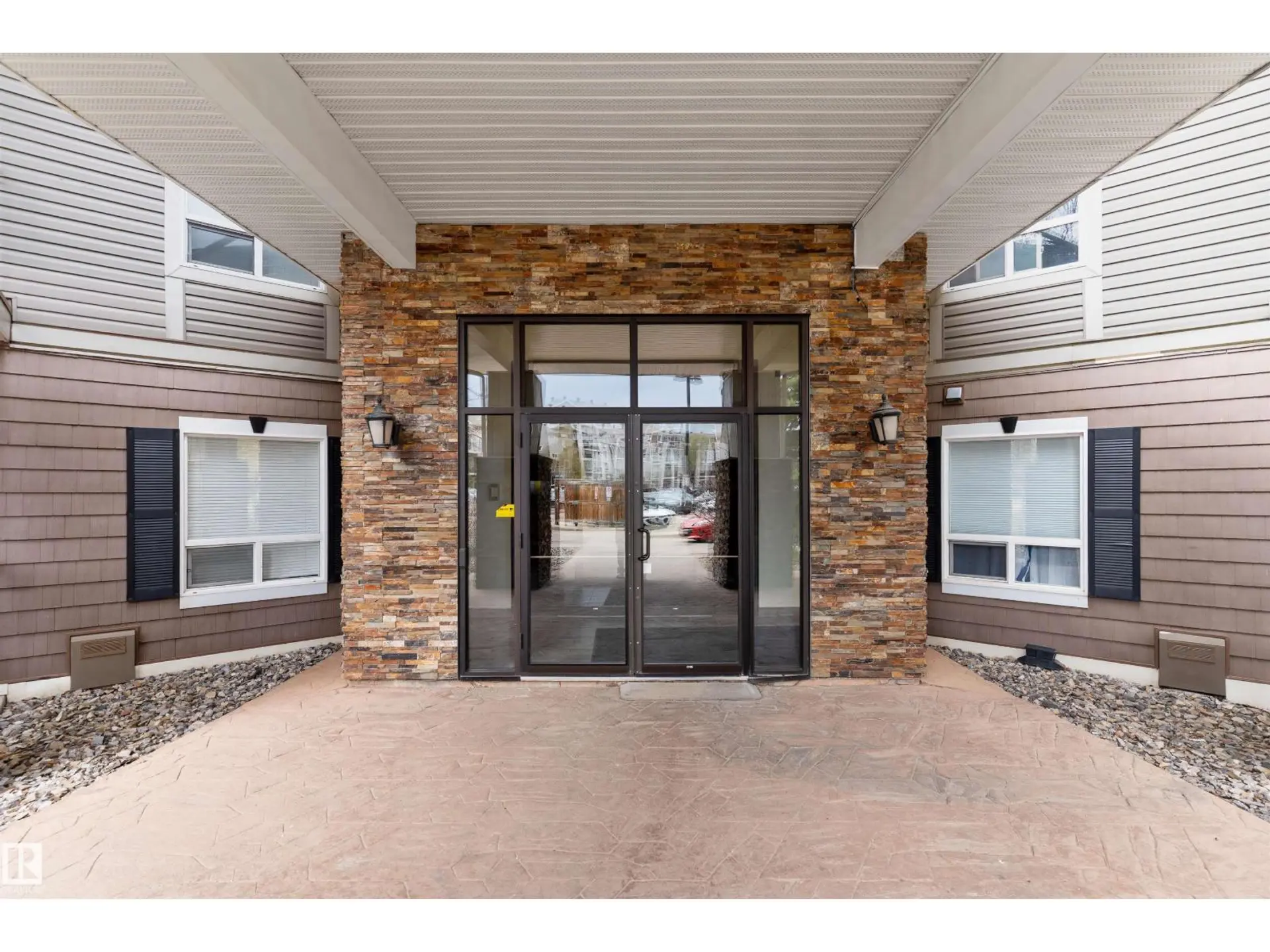 #6105 7331 South Terwilleger NW NW - Image 2