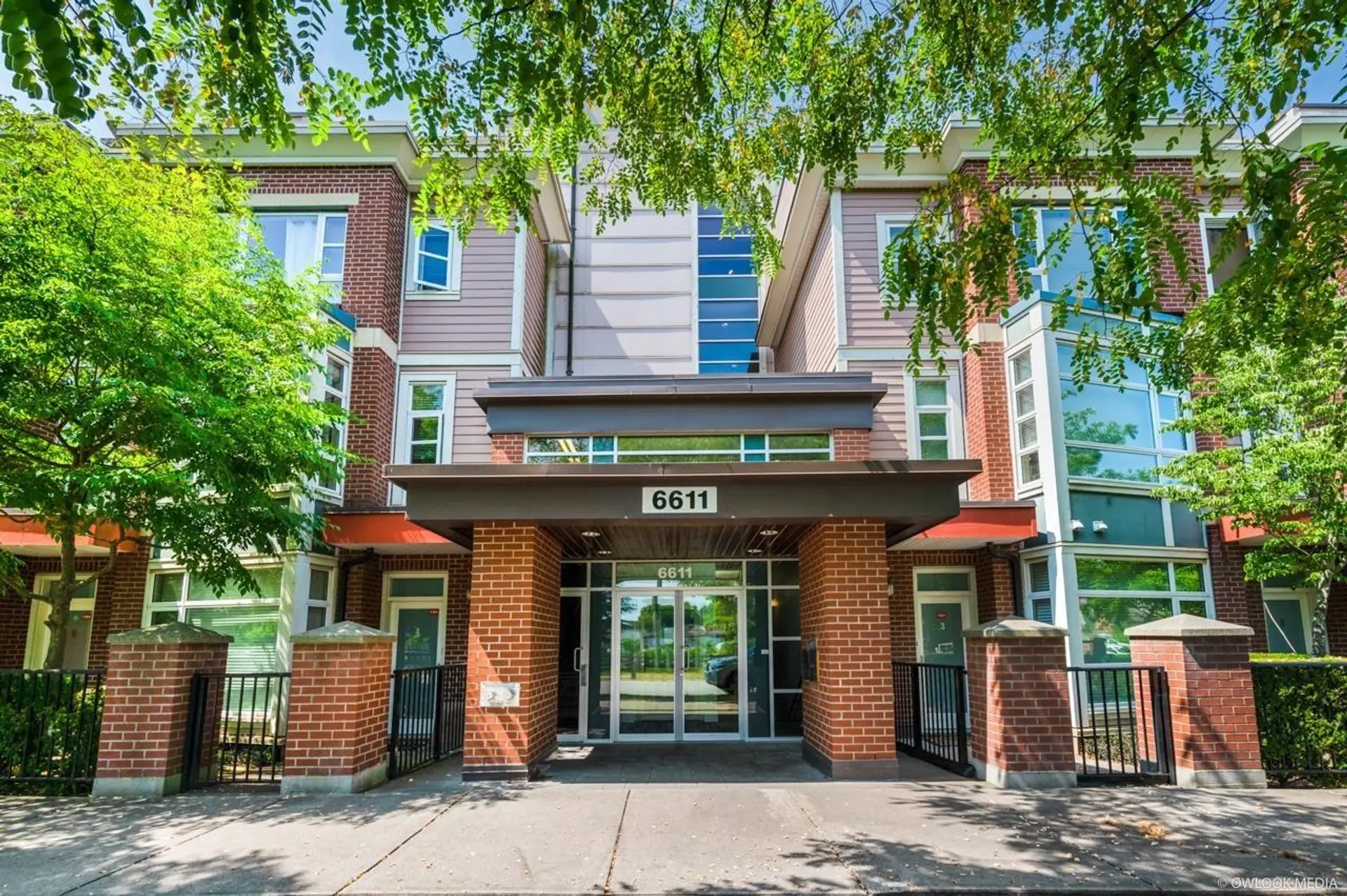 #310 6611 Eckersley Road - Image 2