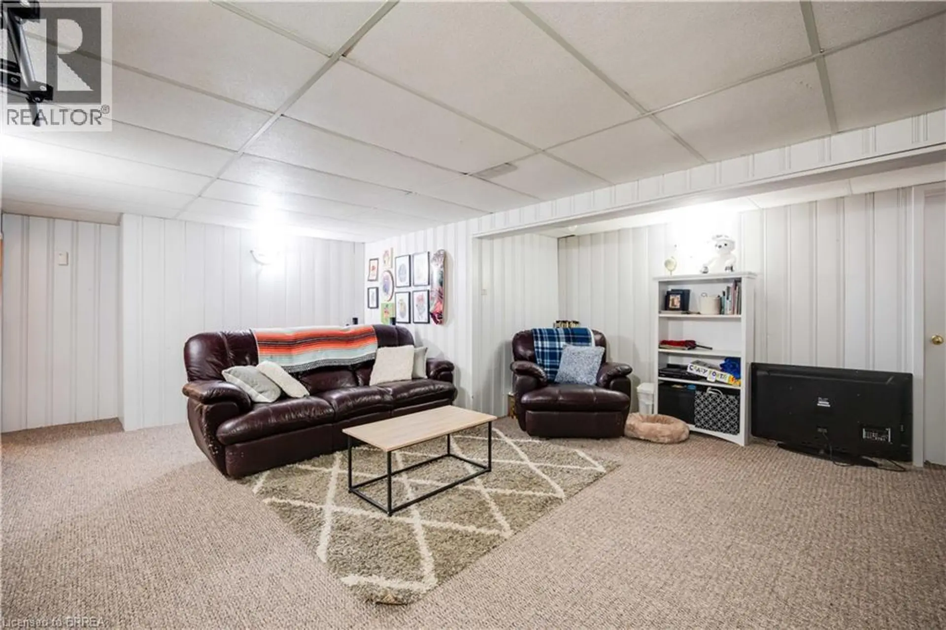 50 ELLENSON Drive - Image 15