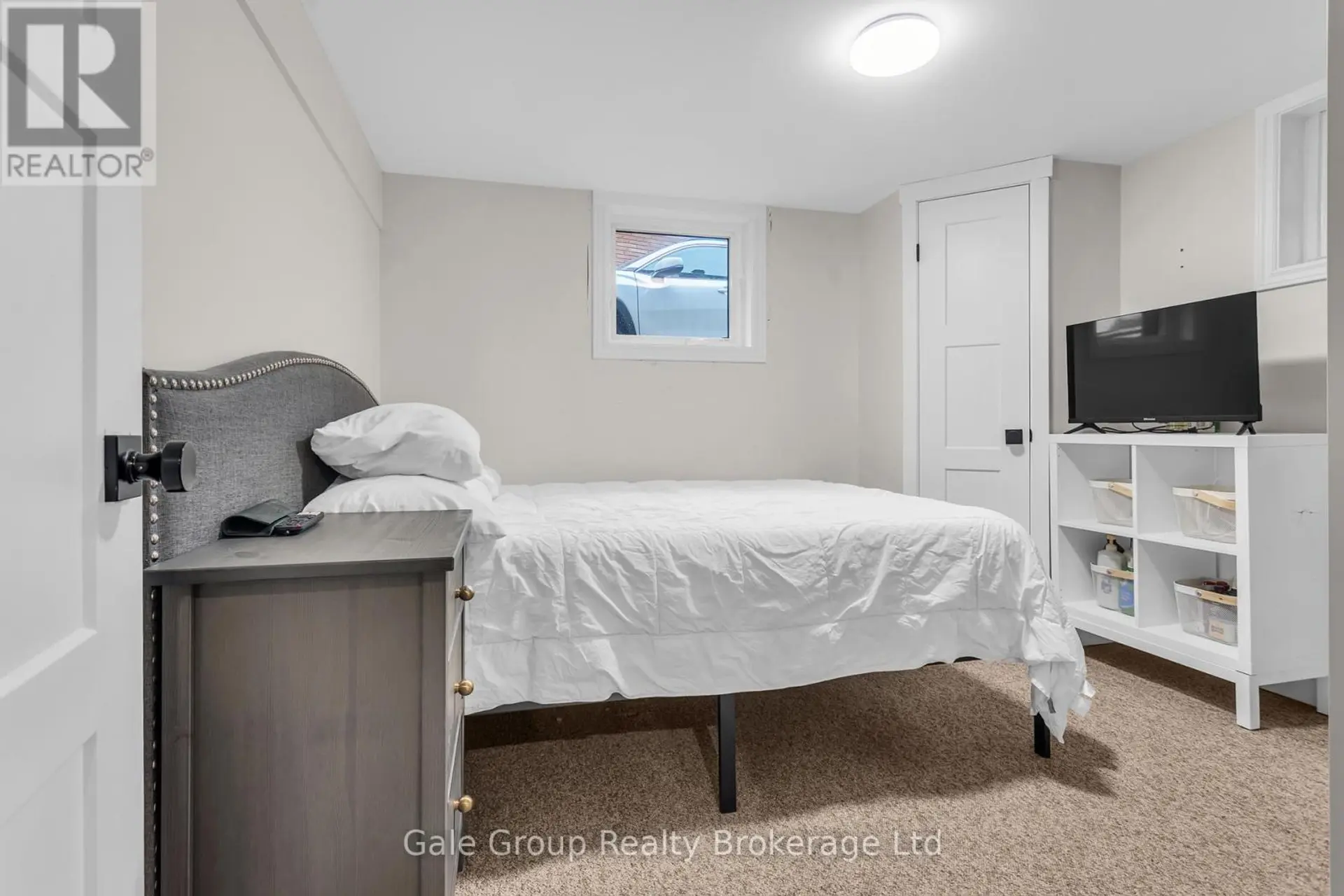 9 STRATHCONA DRIVE - Image 15