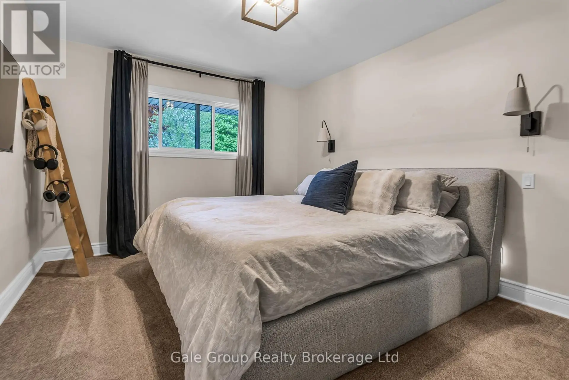 9 STRATHCONA DRIVE - Image 8