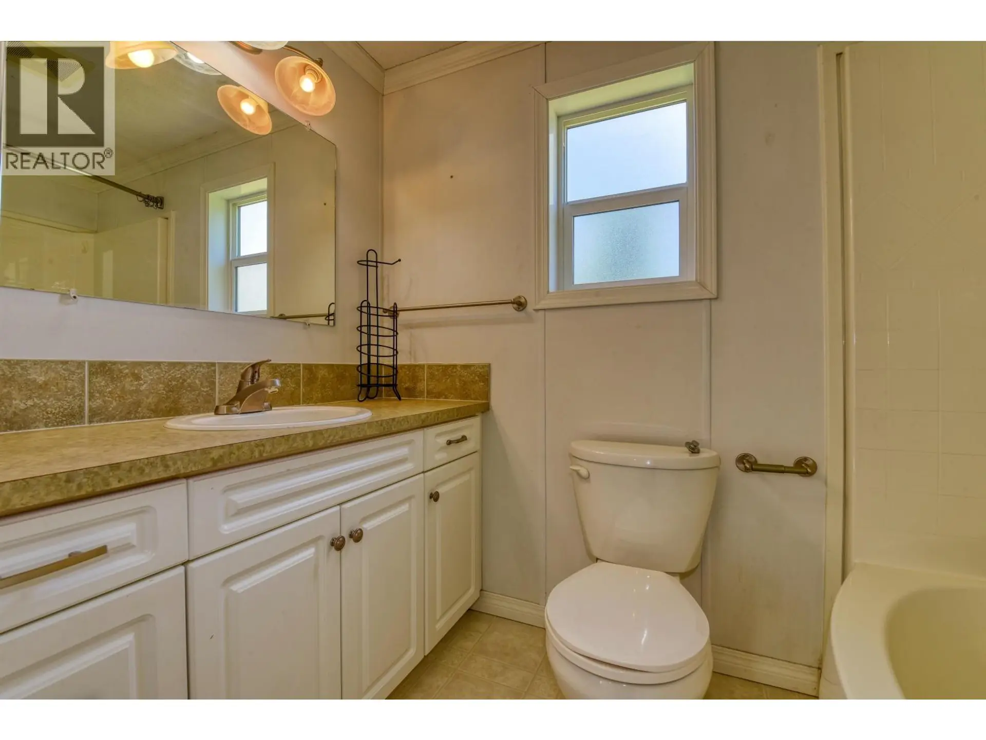 #C 1613 SOUTH LAKESIDE DRIVE - Image 11