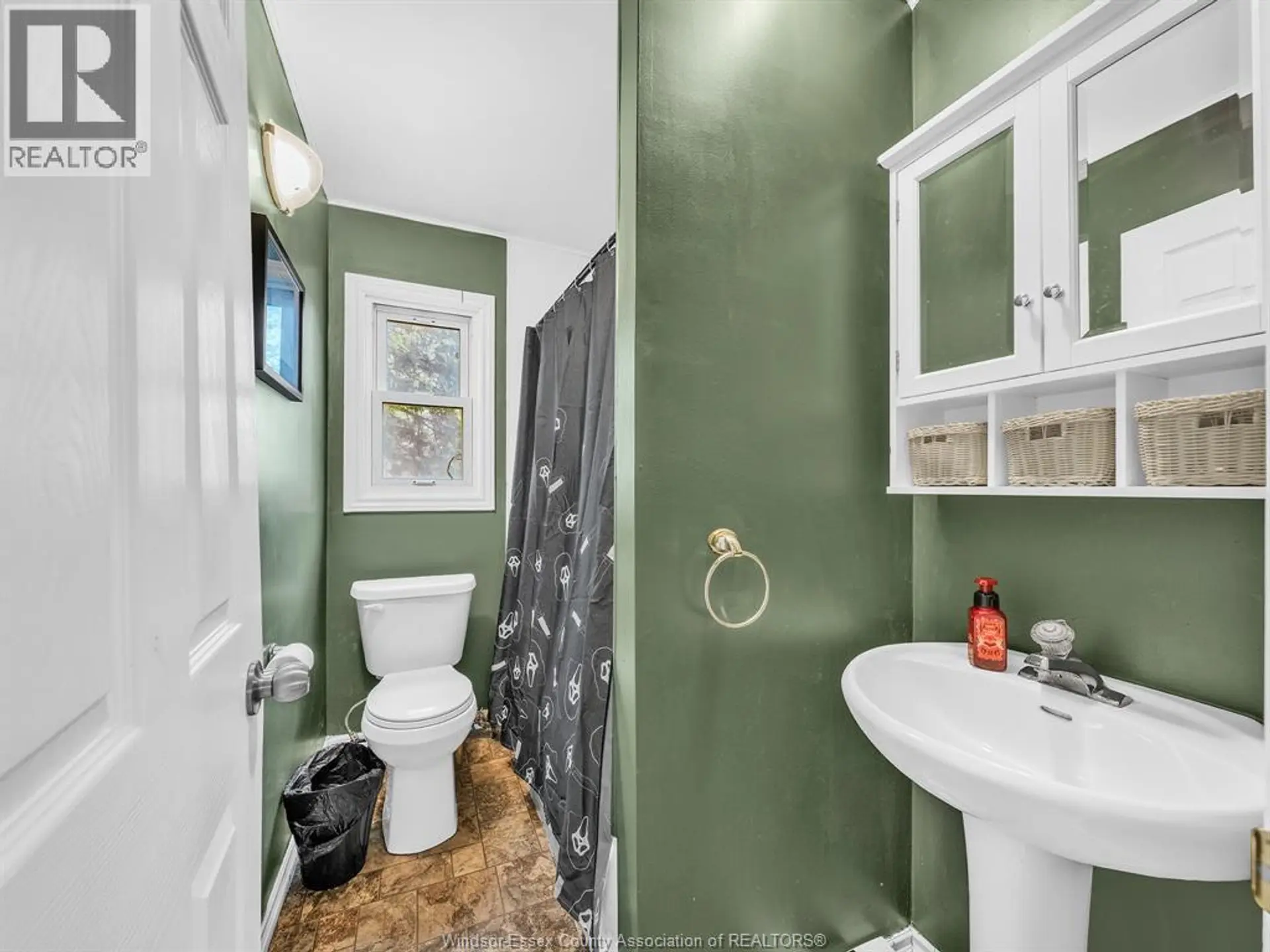 3422 BARRYMORE - Image 13