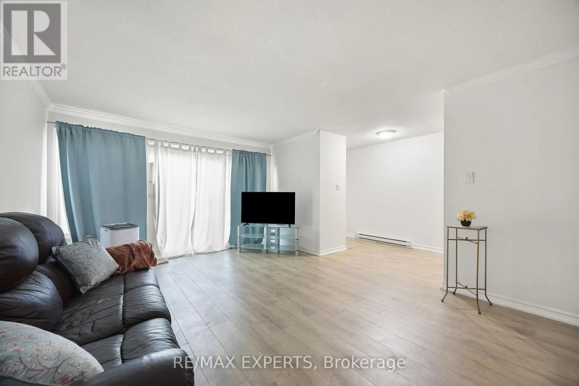 242 MILESTONE CRESCENT - Image 6