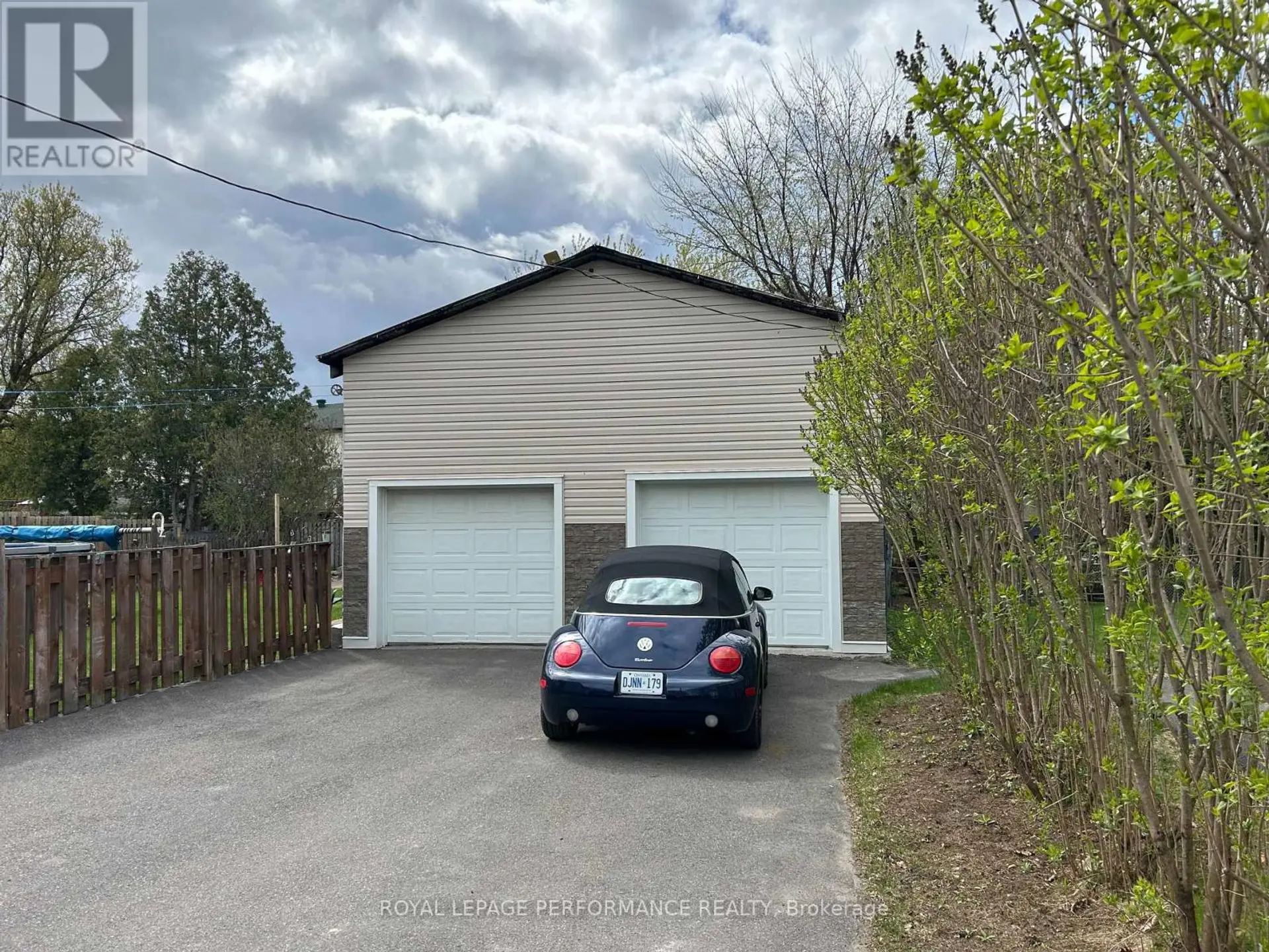 1245 ALMA STREET S - Image 2