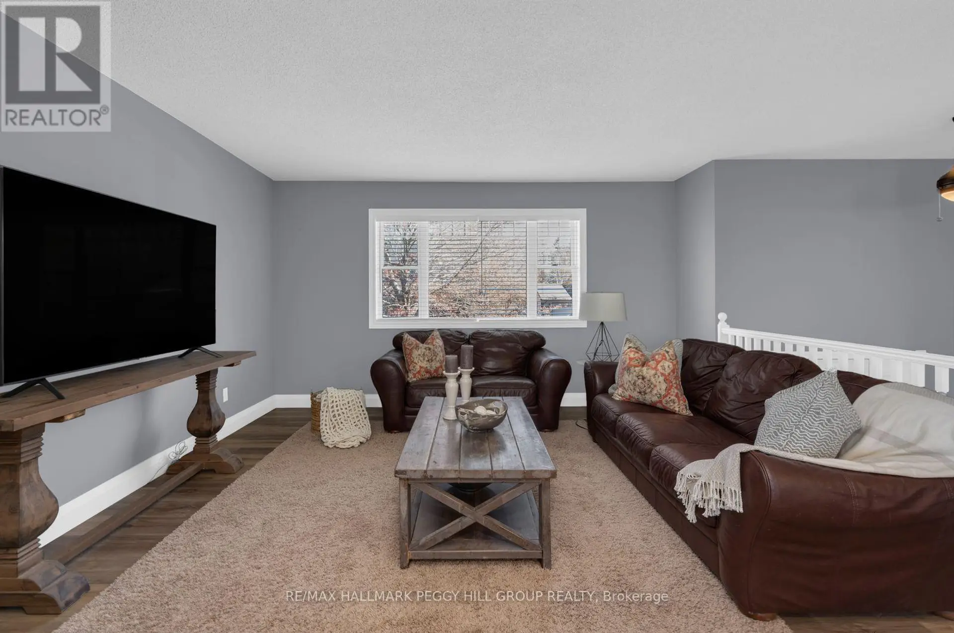 16 GLENVIEW AVENUE - Image 2