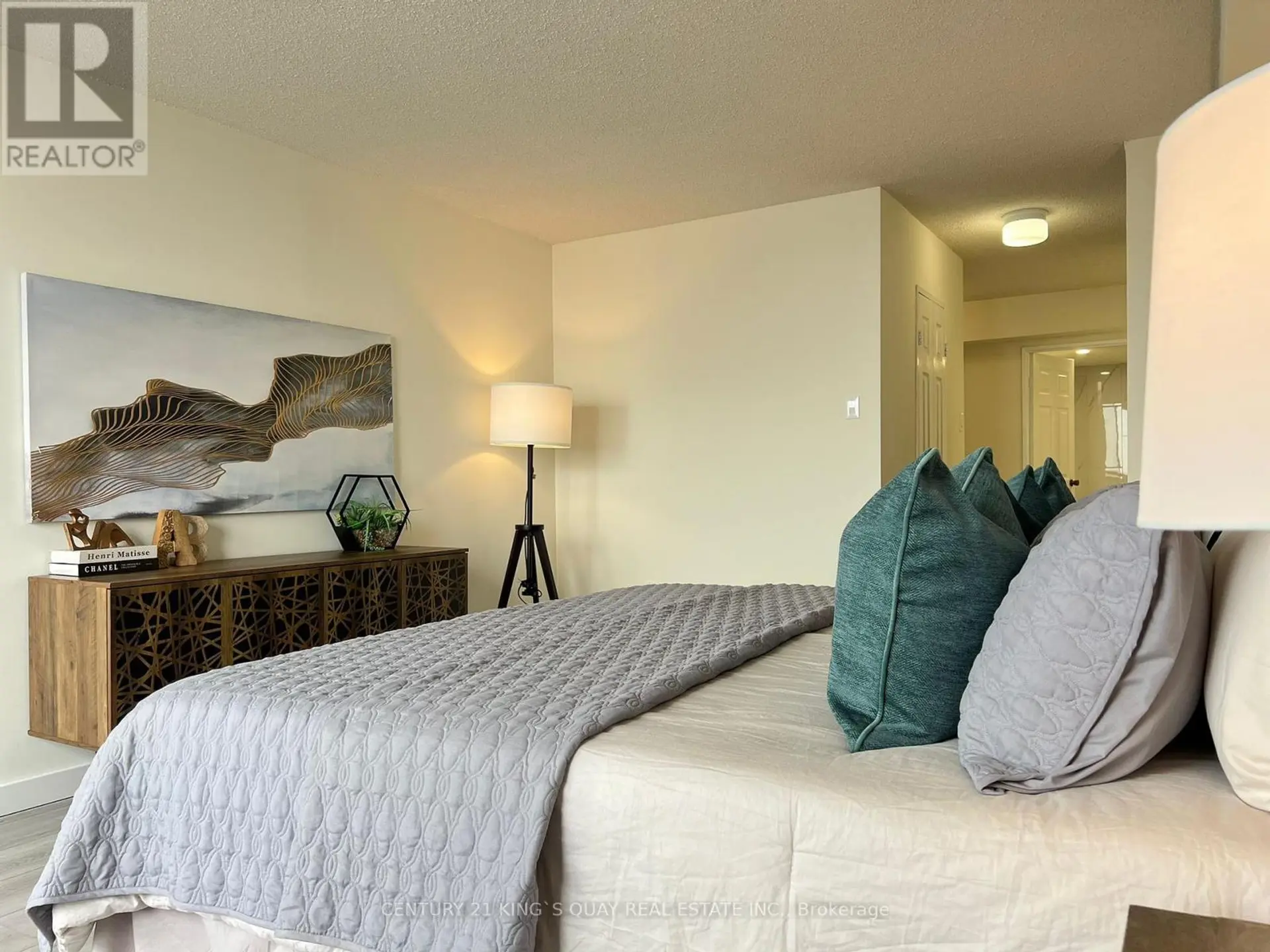 #2012 2330 BRIDLETOWNE CIRCLE - Image 9
