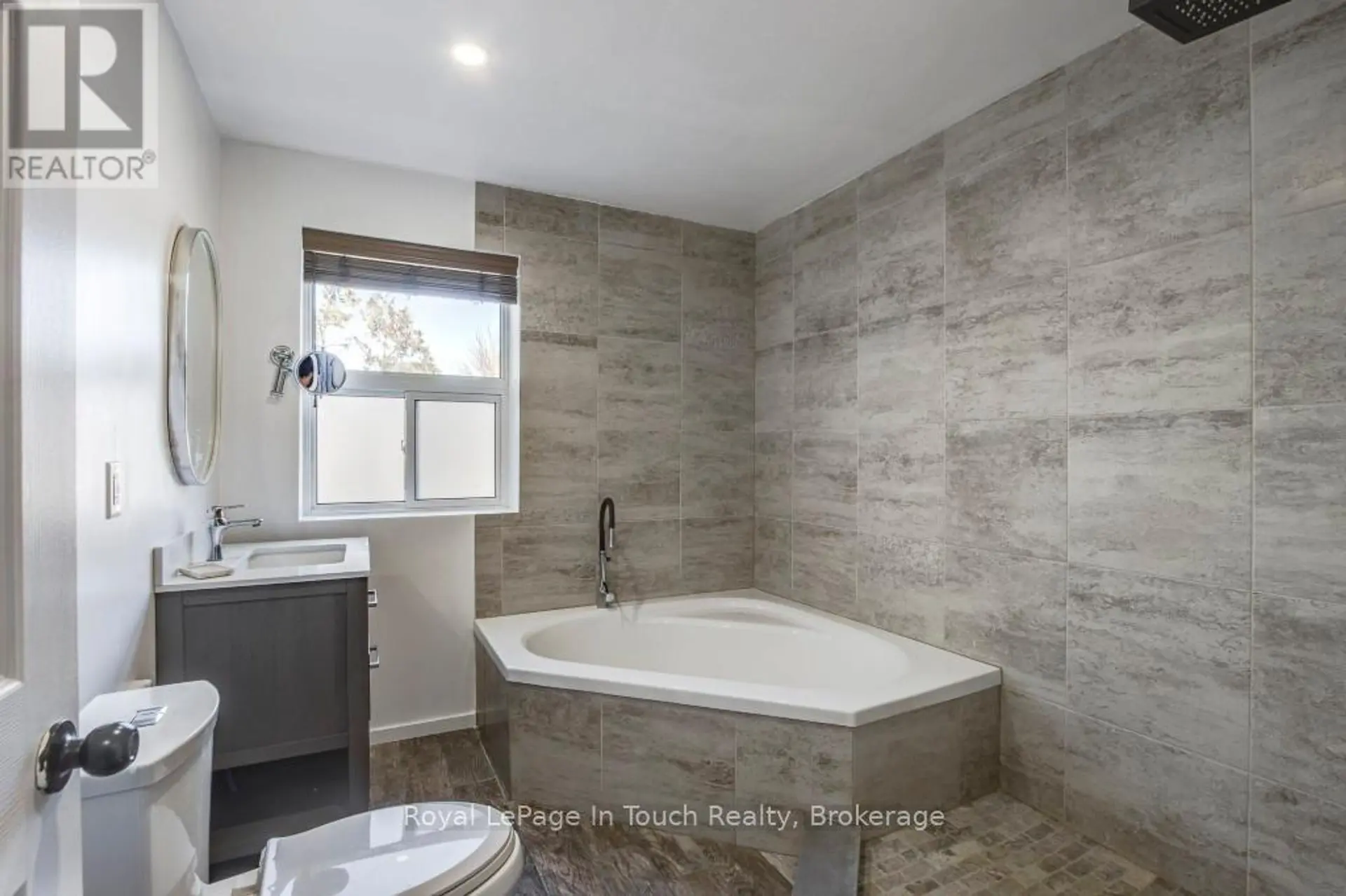 142 DUCK BAY ROAD - Image 11
