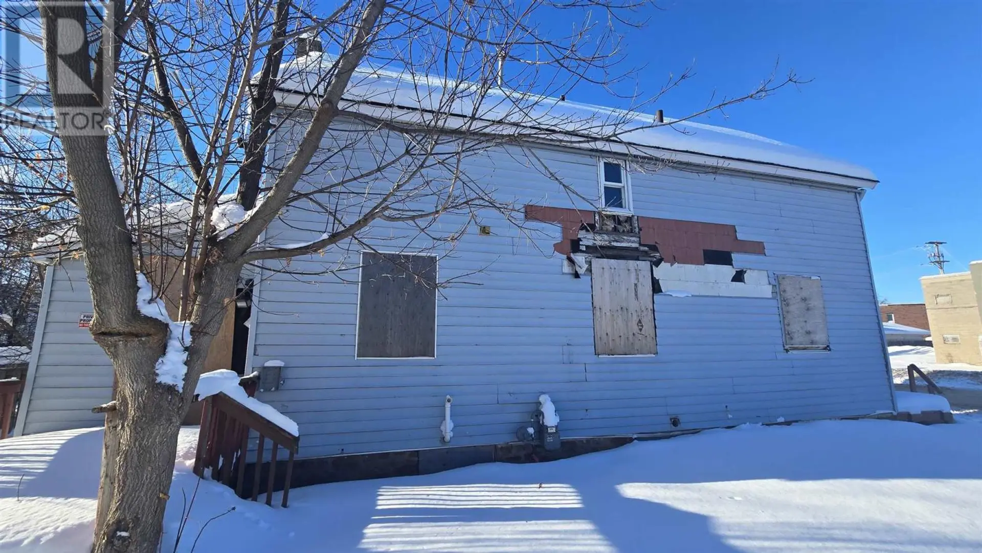 21 Cathcart ST - Image 3